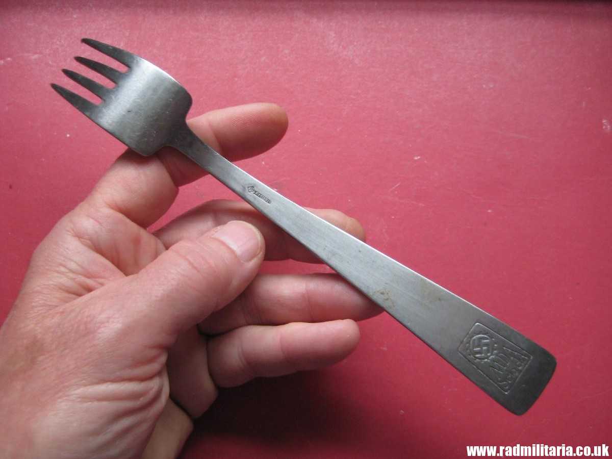 & WW2 German FORK with swastika from LEITZ FACTORY marking: M.D.A Sch.d.A. HMZ Rostfrei - good condition, rare !! - Image 11