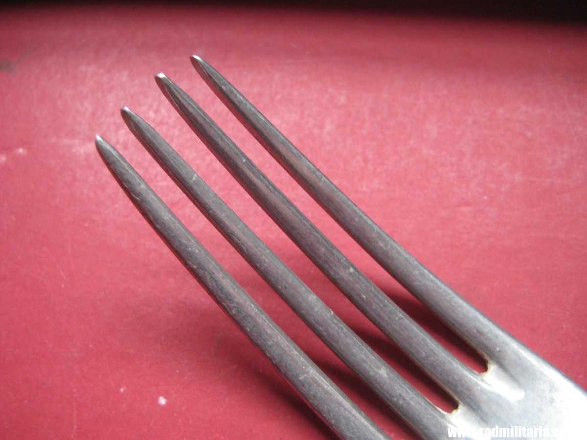 & WW2 German KRIEGSMARINE aluminum FORK marked: "M" and Eagle, 3rd REICH CUTLERY. - Image 11