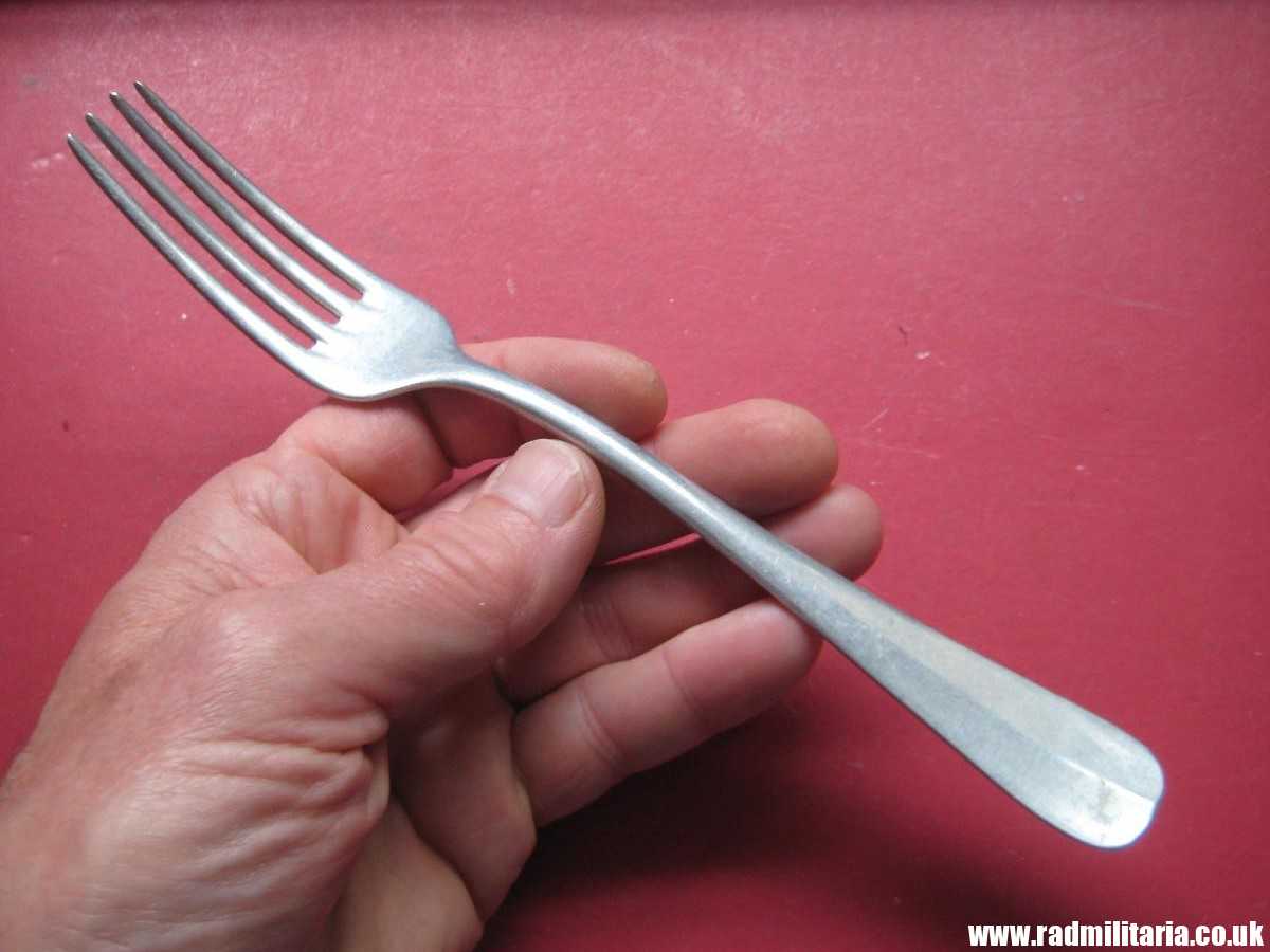 & WW2 German KRIEGSMARINE aluminum FORK marked: "M" and Eagle, 3rd REICH CUTLERY. - Image 3
