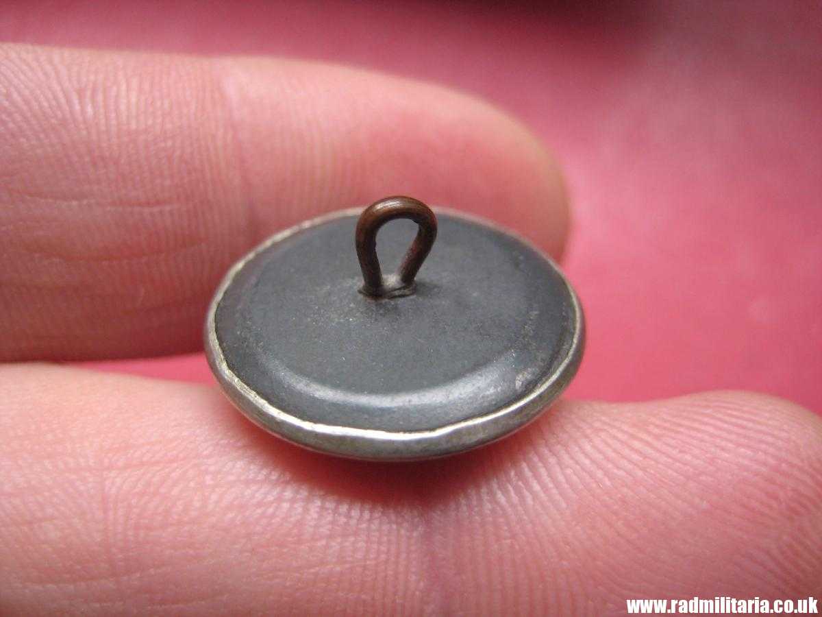 & WW2 genuine Polish Army tunic BUTTON with EAGLE, maker marks: Henderson Jerusalem - VERY RARE !!! - Image 6