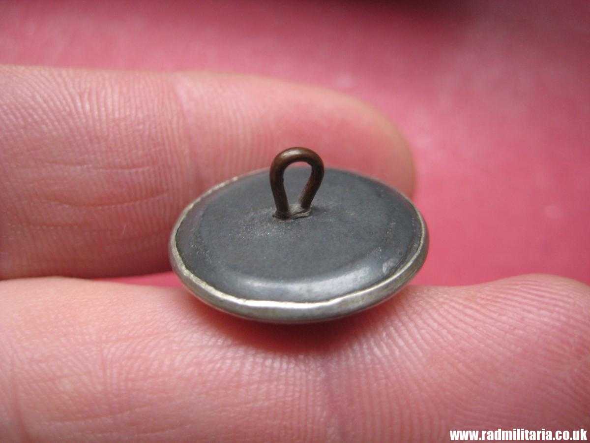 & WW2 genuine Polish Army tunic BUTTON with EAGLE, maker marks: Henderson Jerusalem - VERY RARE !!! - Image 7