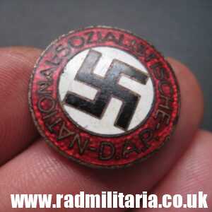& WW2 original German NSDAP enamel membership BADGE marked: RZM M1/172, metal detecting find.