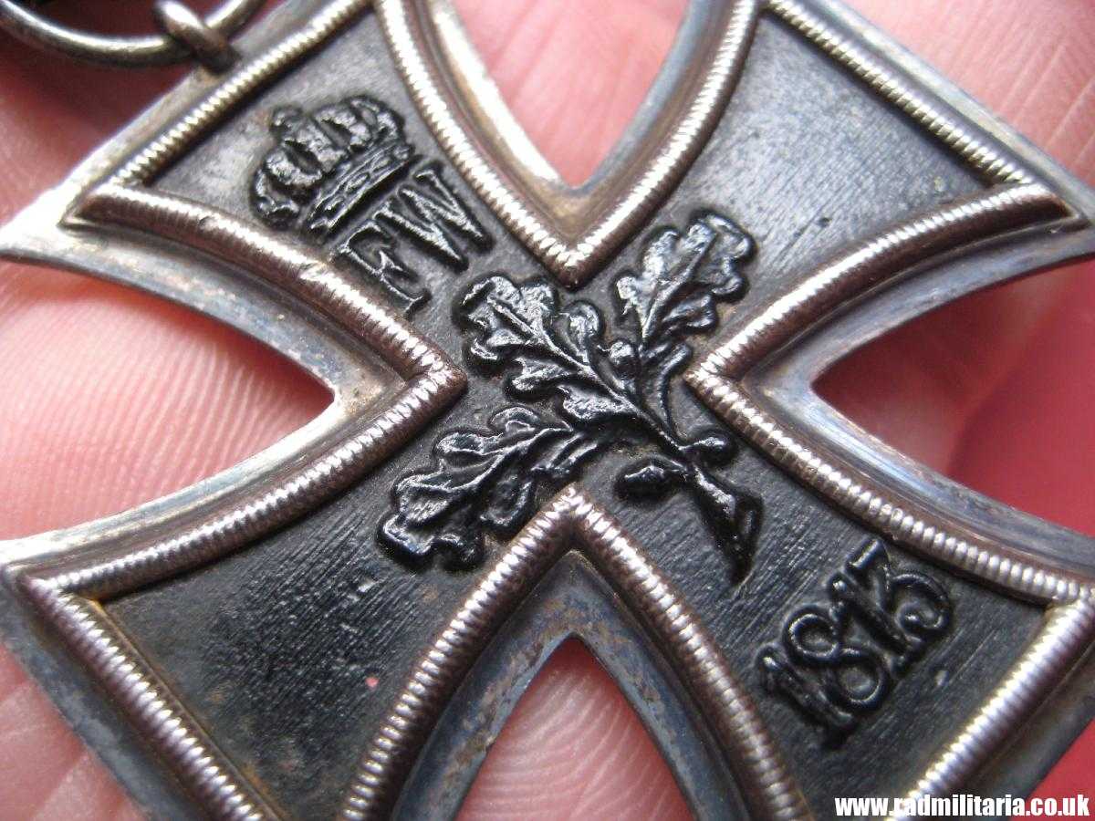 & original WW1 German IRON CROSS 2nd class in good condition with maker marks: SW (Sy & Wagner) - genuine ! - Image 21