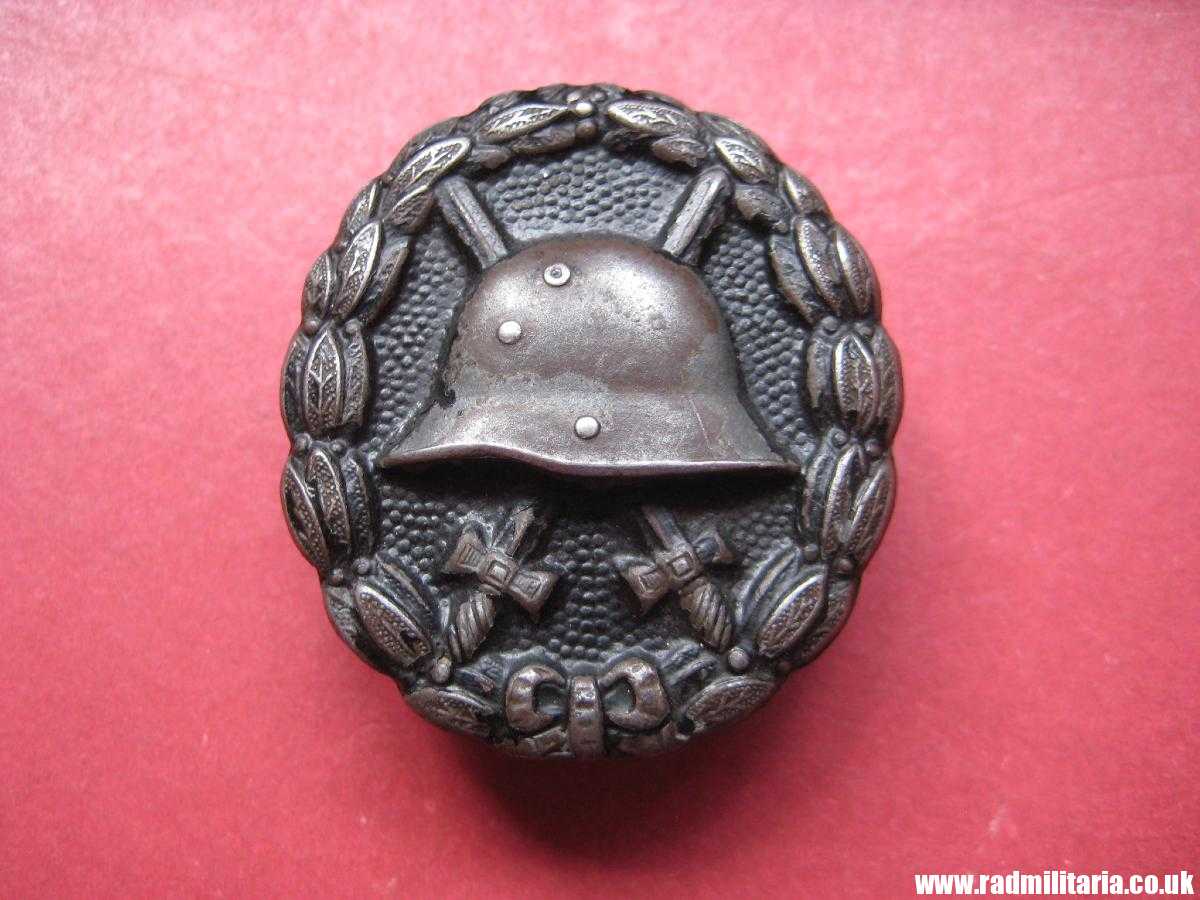 & WW1 German WOUND BADGE Black Class in good used condition - 100% genuine. - Image 3