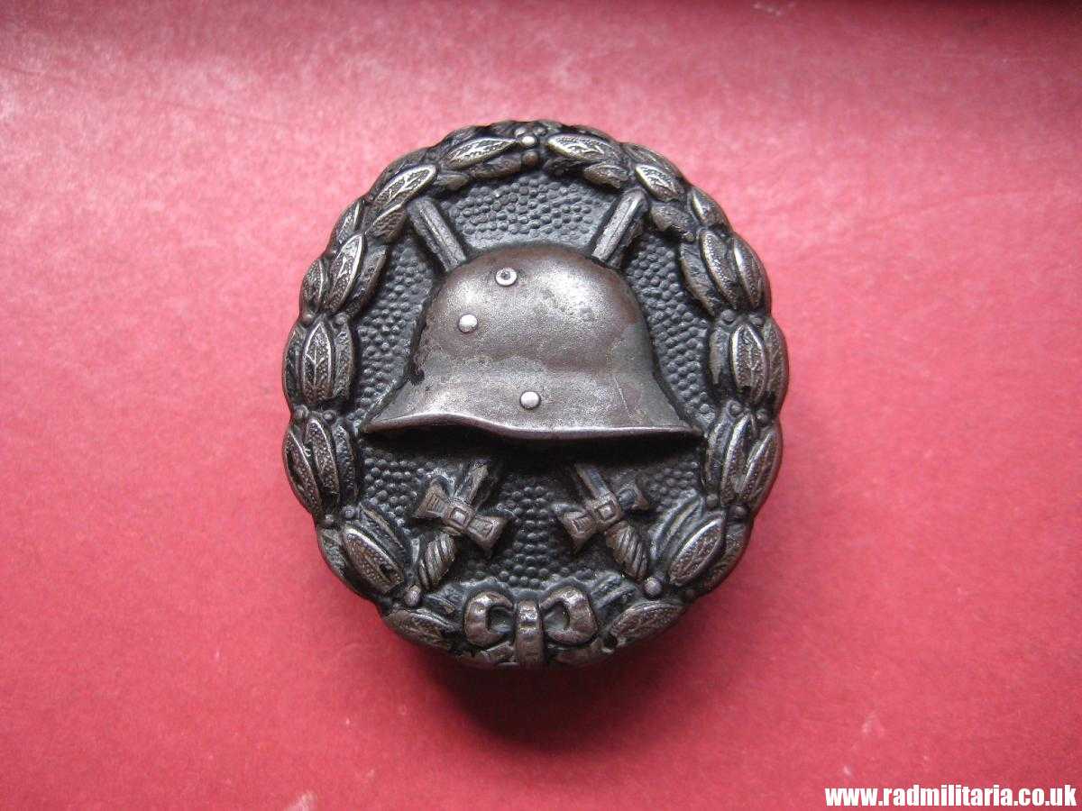 & WW1 German WOUND BADGE Black Class in good used condition - 100% genuine.