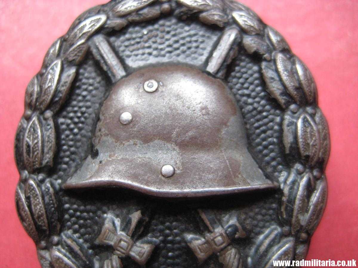 & WW1 German WOUND BADGE Black Class in good used condition - 100% genuine. - Image 2