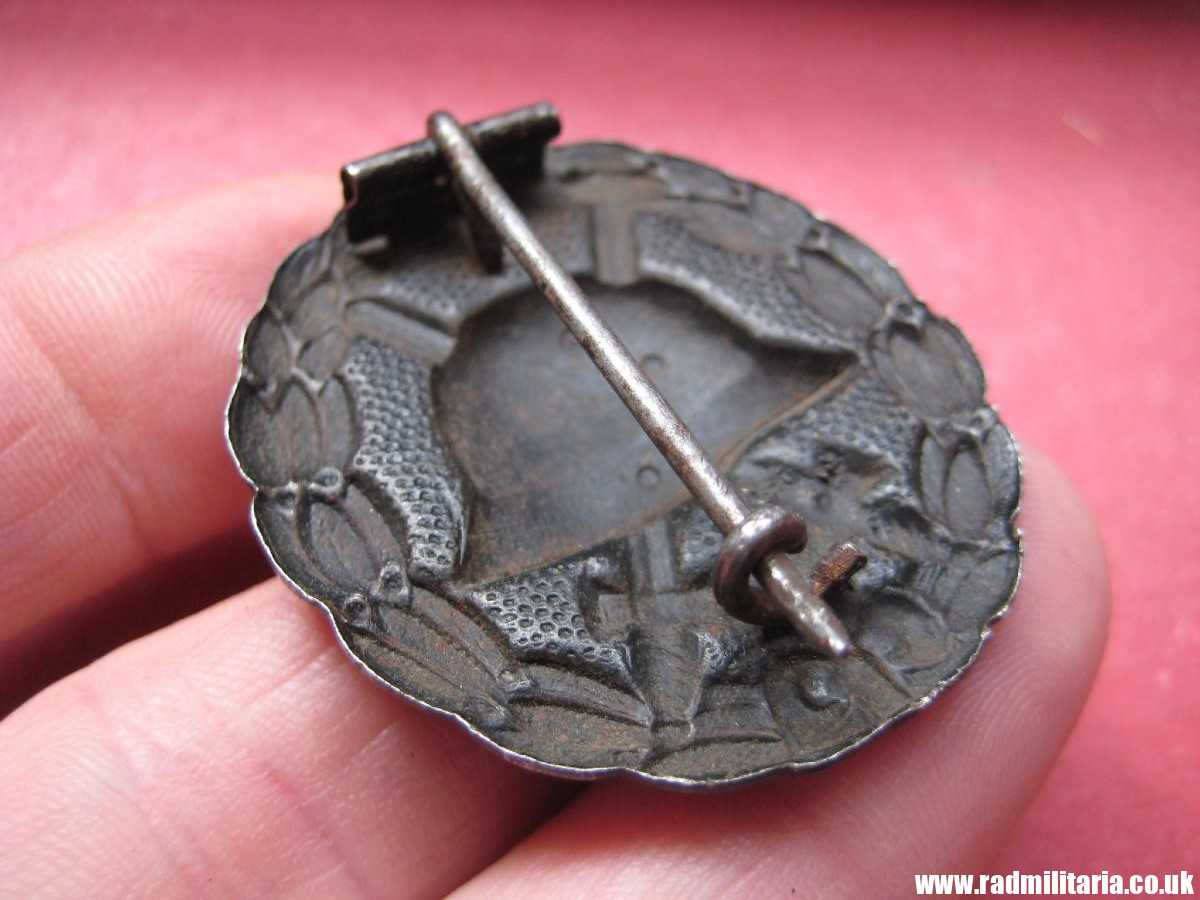 & WW1 German WOUND BADGE Black Class in good used condition - 100% genuine. - Image 12