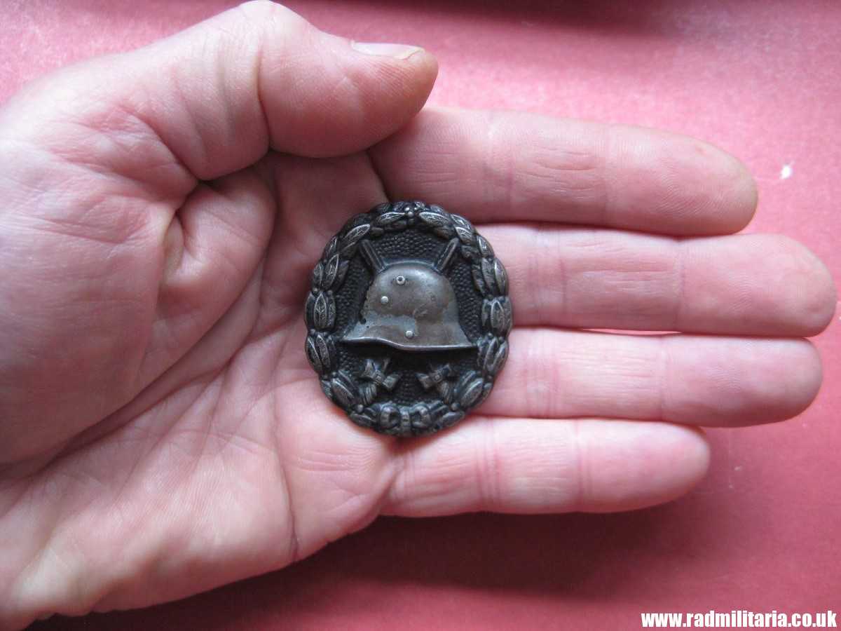 & WW1 German WOUND BADGE Black Class in good used condition - 100% genuine. - Image 17