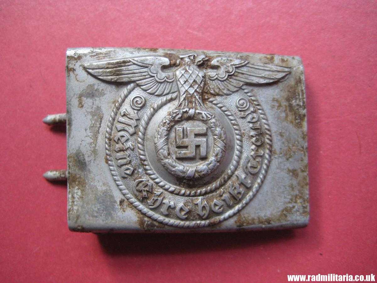 & WW2 Waffen SS aluminum BELT BUCKLE by Assmann: RZM 155/39 SS, metal detecting find, 100% genuine !! - Image 2