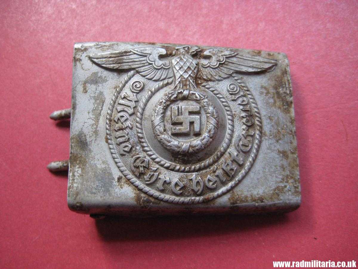 & WW2 Waffen SS aluminum BELT BUCKLE by Assmann: RZM 155/39 SS, metal detecting find, 100% genuine !! - Image 5