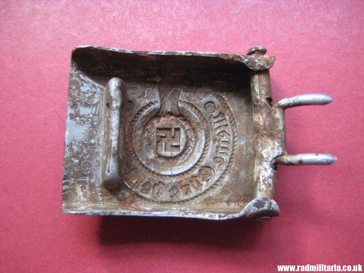 & WW2 Waffen SS aluminum BELT BUCKLE by Assmann: RZM 155/39 SS, metal detecting find, 100% genuine !! - Image 7