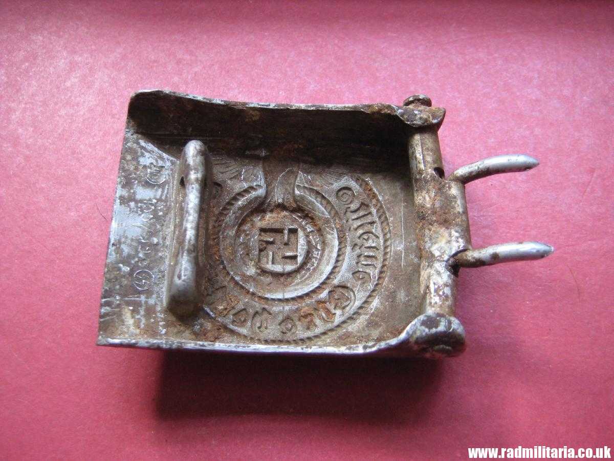& WW2 Waffen SS aluminum BELT BUCKLE by Assmann: RZM 155/39 SS, metal detecting find, 100% genuine !! - Image 8