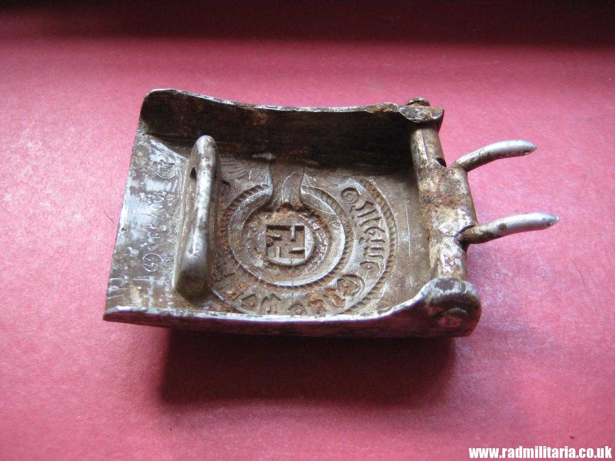 & WW2 Waffen SS aluminum BELT BUCKLE by Assmann: RZM 155/39 SS, metal detecting find, 100% genuine !! - Image 9