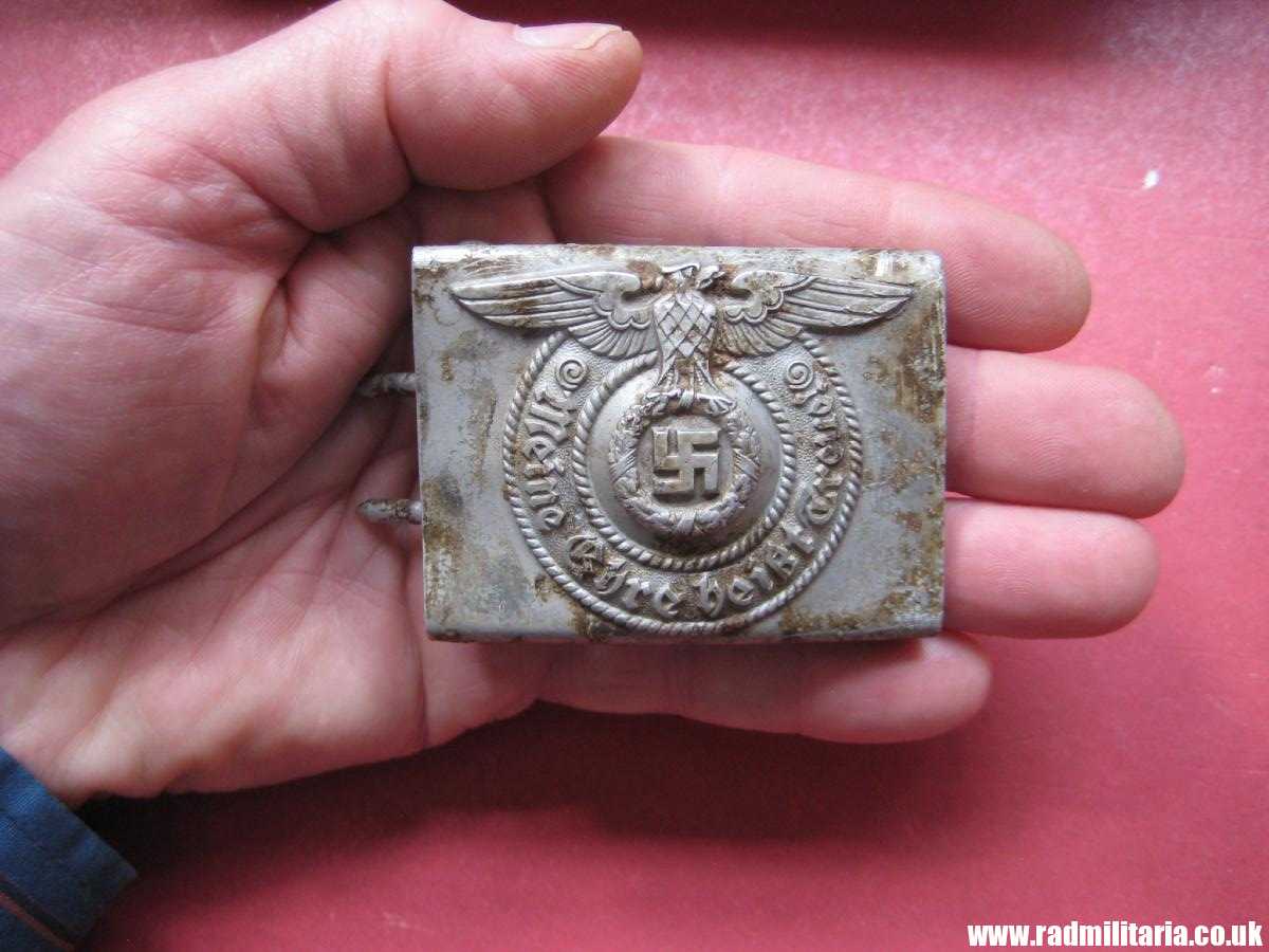 & WW2 Waffen SS aluminum BELT BUCKLE by Assmann: RZM 155/39 SS, metal detecting find, 100% genuine !! - Image 18