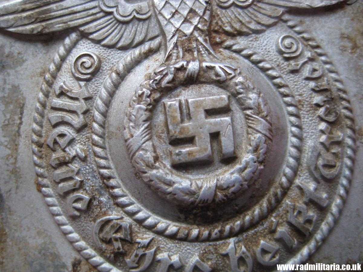 & WW2 Waffen SS aluminum BELT BUCKLE by Assmann: RZM 155/39 SS, metal detecting find, 100% genuine !!