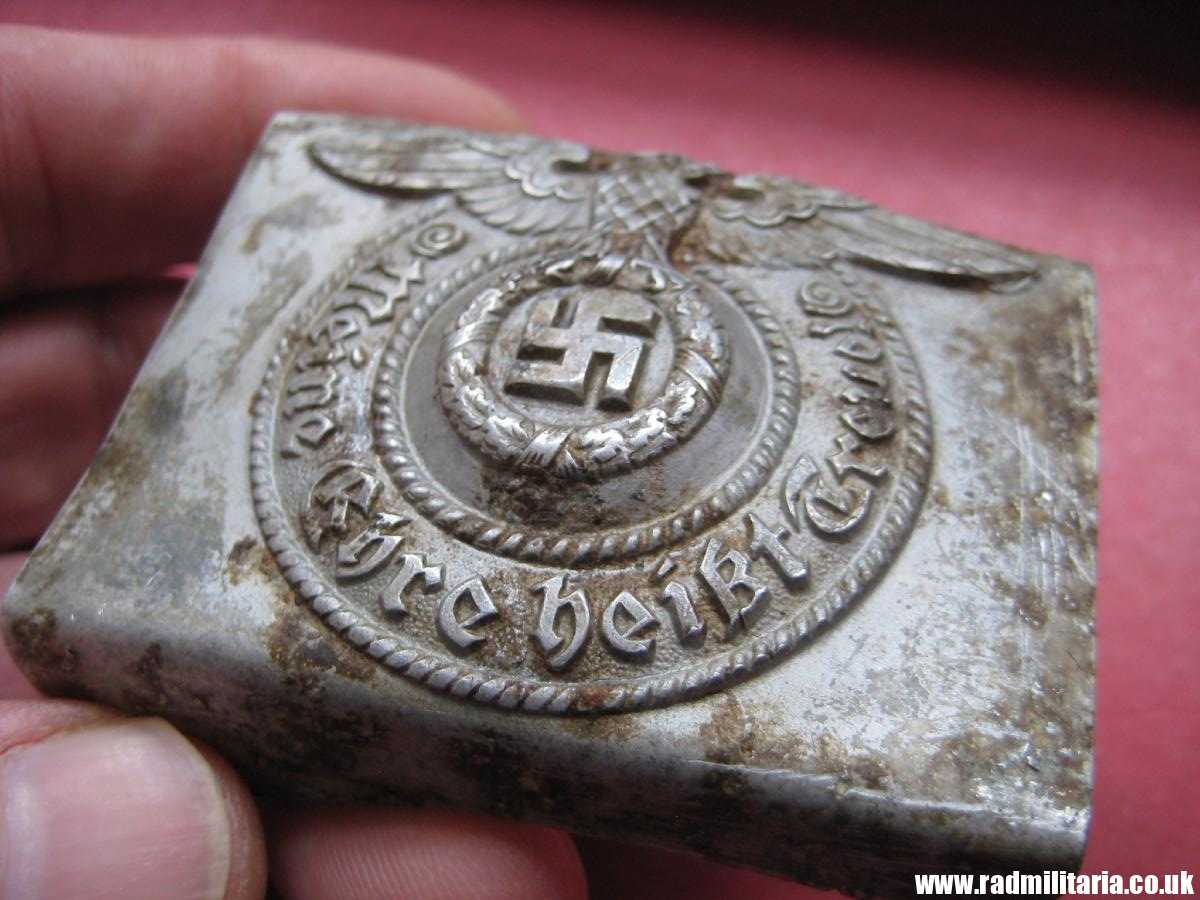 & WW2 Waffen SS aluminum BELT BUCKLE by Assmann: RZM 155/39 SS, metal detecting find, 100% genuine !! - Image 24