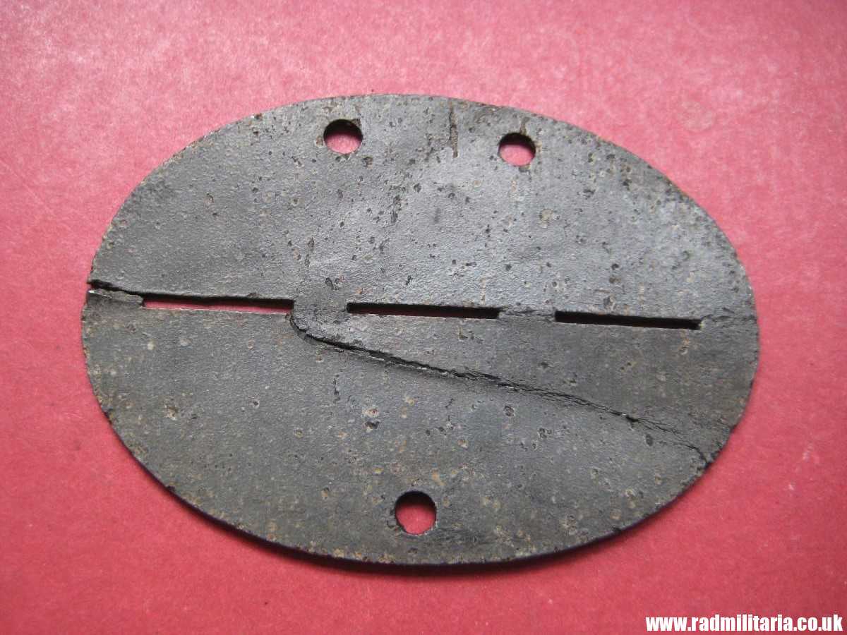 & WW2 original SS DOG TAG - ID Disc: LETTLAND: "Stab/Waffen Gren. Rgt. d. SS 33 Lett. Nr.4" 100% genuine - very RARE ! - Image 5