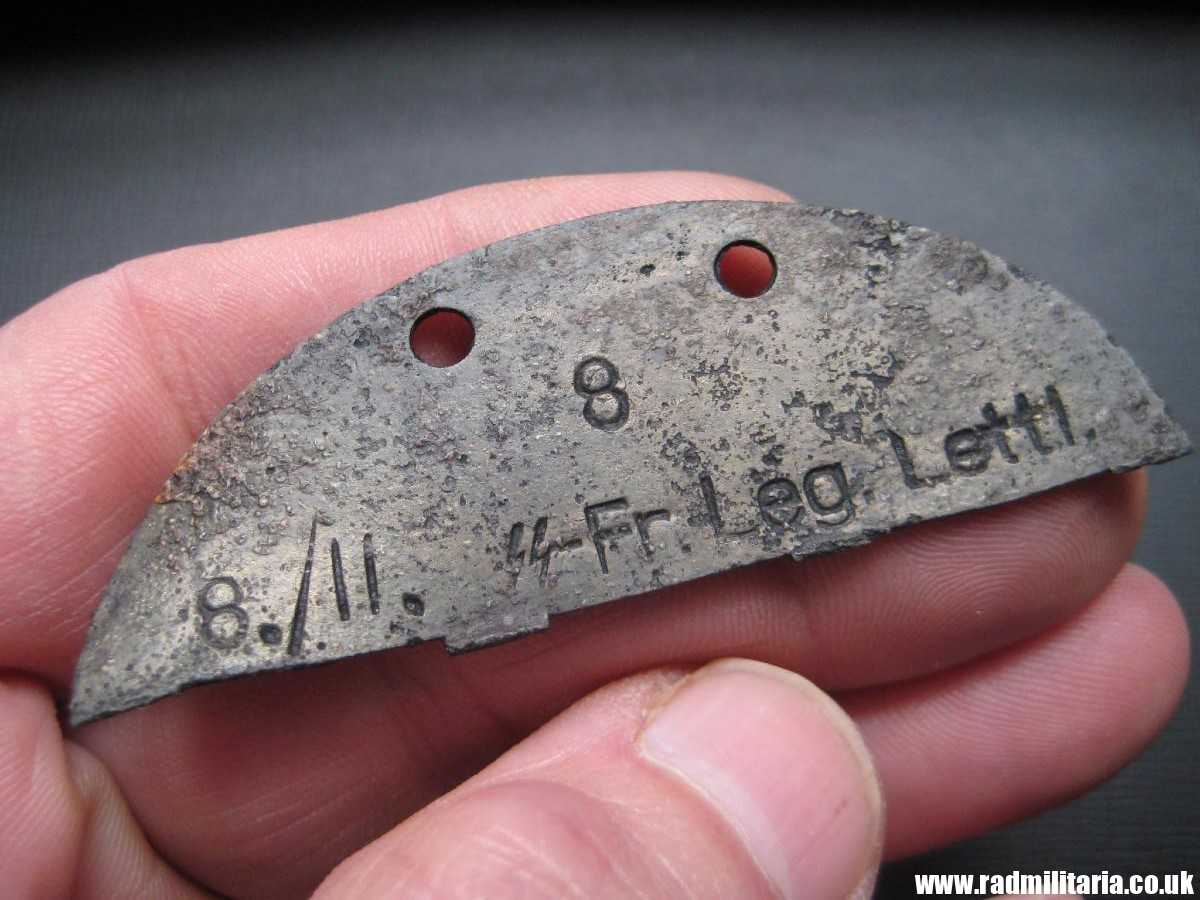 & WW2 original SS DOG TAG ID Disc: "LETTLAND" Div: 8 8./II. SS-Fr. Leg. Lettl. - genuine
