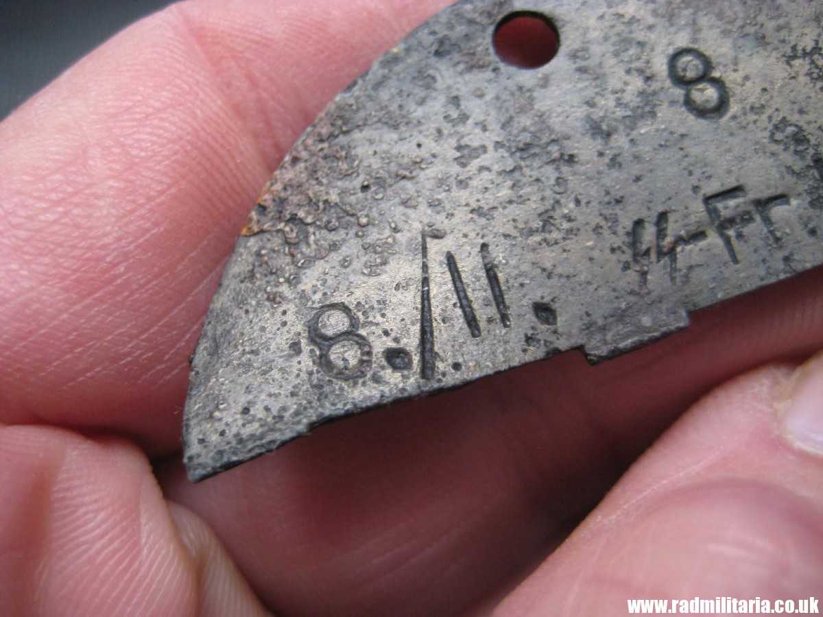 & WW2 original SS DOG TAG ID Disc: "LETTLAND" Div: 8 8./II. SS-Fr. Leg. Lettl. - genuine - Image 5