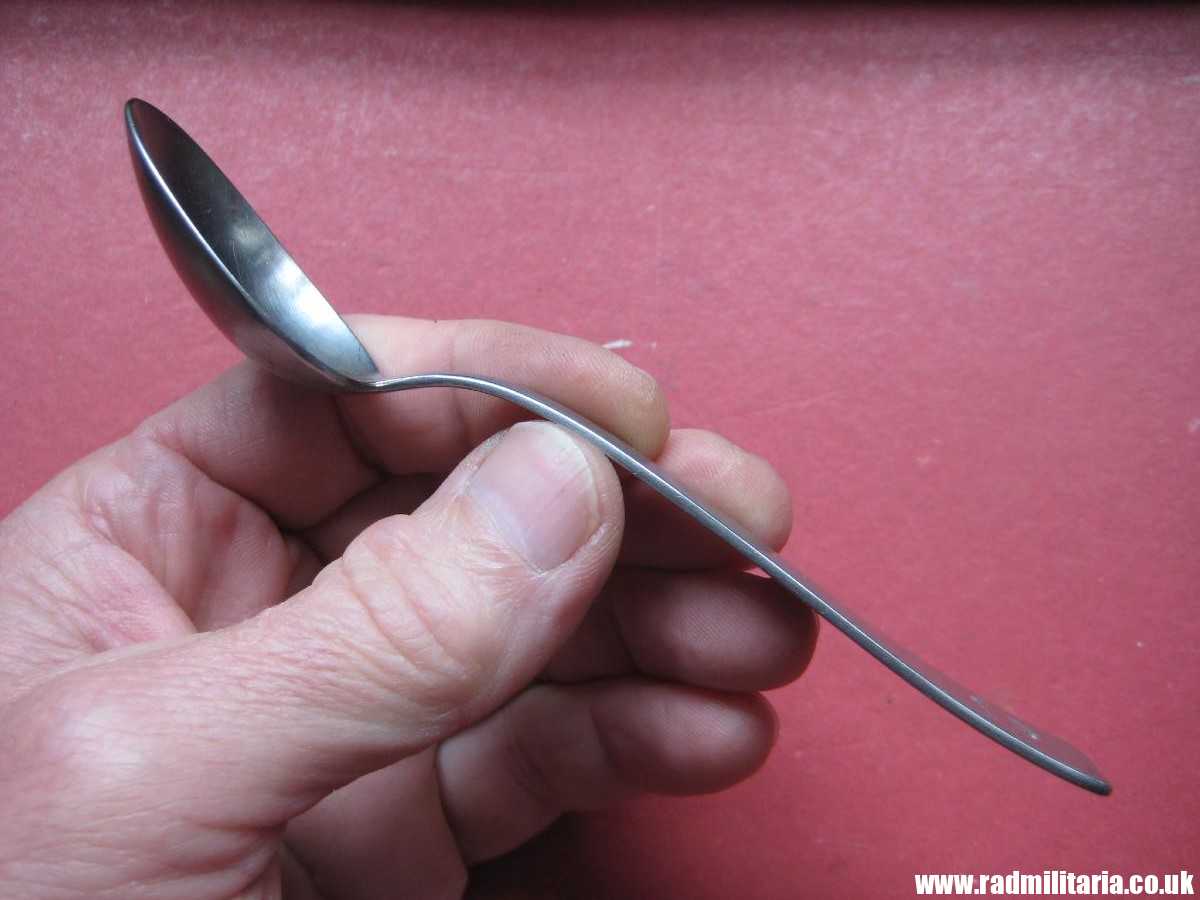 & WW2 German TEA SPOON with swastika, maker: HMZ Rostfrei - LEITZ M.D.A Sch.d.A. good condition, rare !!! - Image 5