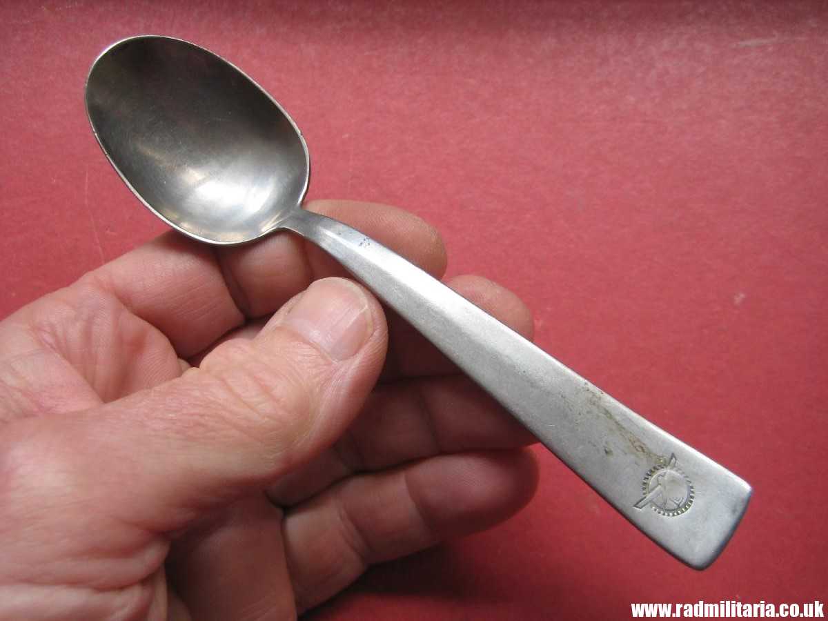 & WW2 German TEA SPOON with swastika, maker: HMZ Rostfrei - LEITZ M.D.A Sch.d.A. good condition, rare !!! - Image 2