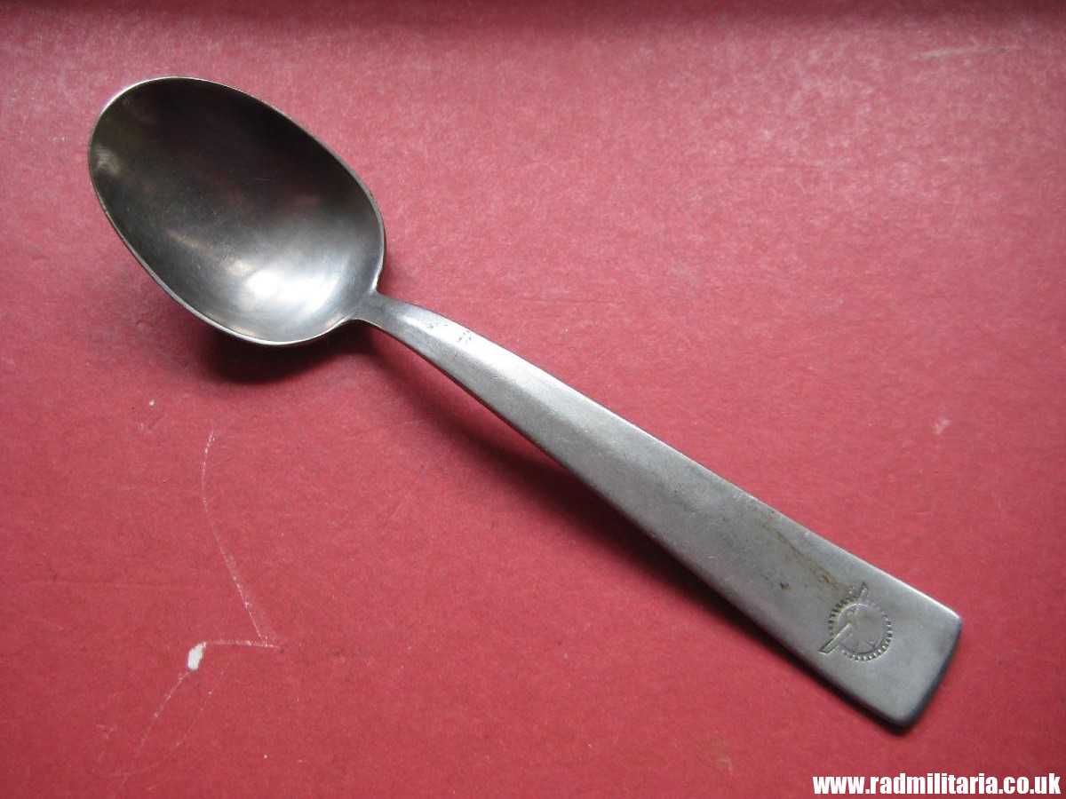 & WW2 German TEA SPOON with swastika, maker: HMZ Rostfrei - LEITZ M.D.A Sch.d.A. good condition, rare !!! - Image 16