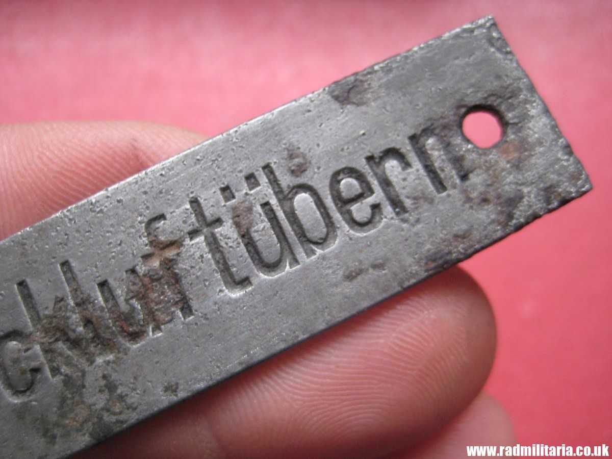 & original WW2 German Navy KRIEGSMARINE U-Boat data METAL PLATE: "Drucklufttubern" - metal detecting find. - Image 3
