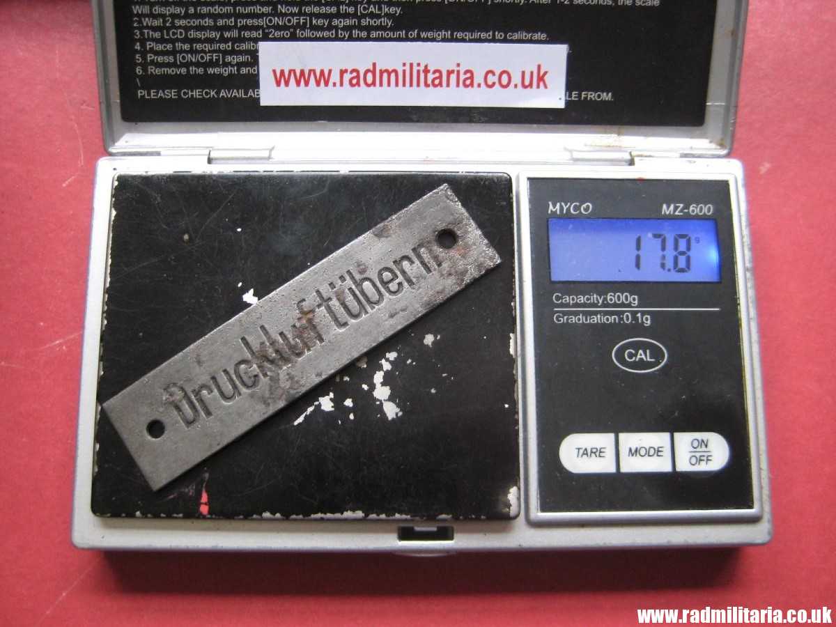 & original WW2 German Navy KRIEGSMARINE U-Boat data METAL PLATE: "Drucklufttubern" - metal detecting find. - Image 10