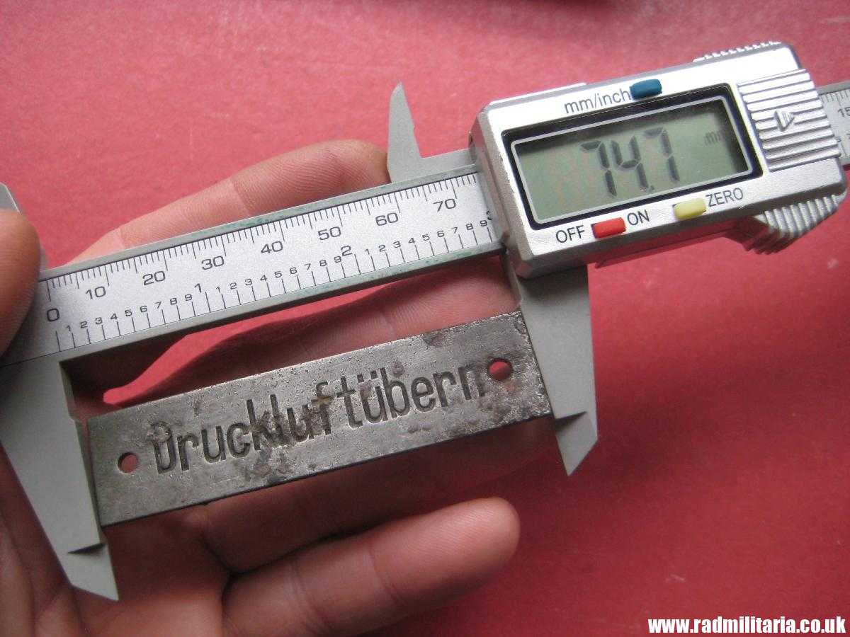 & original WW2 German Navy KRIEGSMARINE U-Boat data METAL PLATE: "Drucklufttubern" - metal detecting find. - Image 11