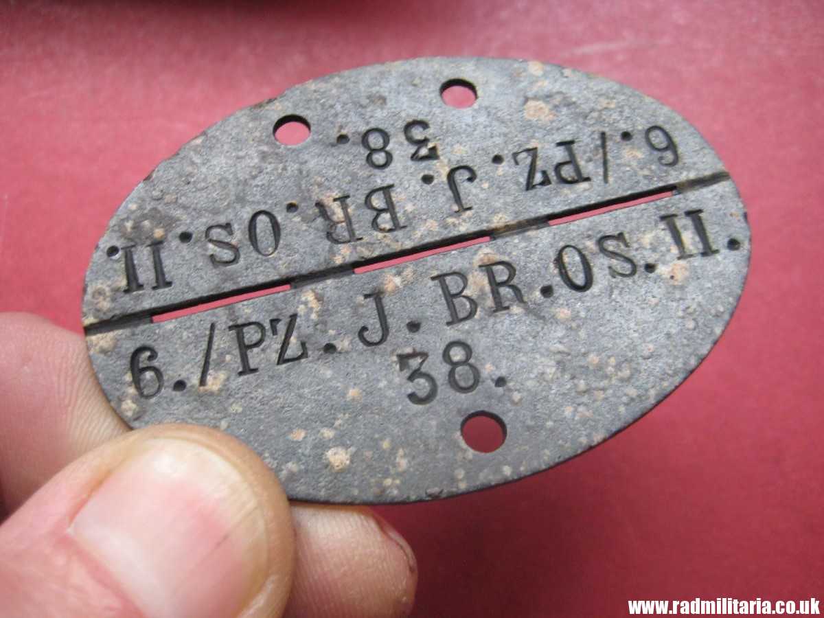 & WW2 original German zinc DOG TAG – ID DISC from 1945: "6./PZ.J.BR.OS.II. 38" metal detecting find, rare.
