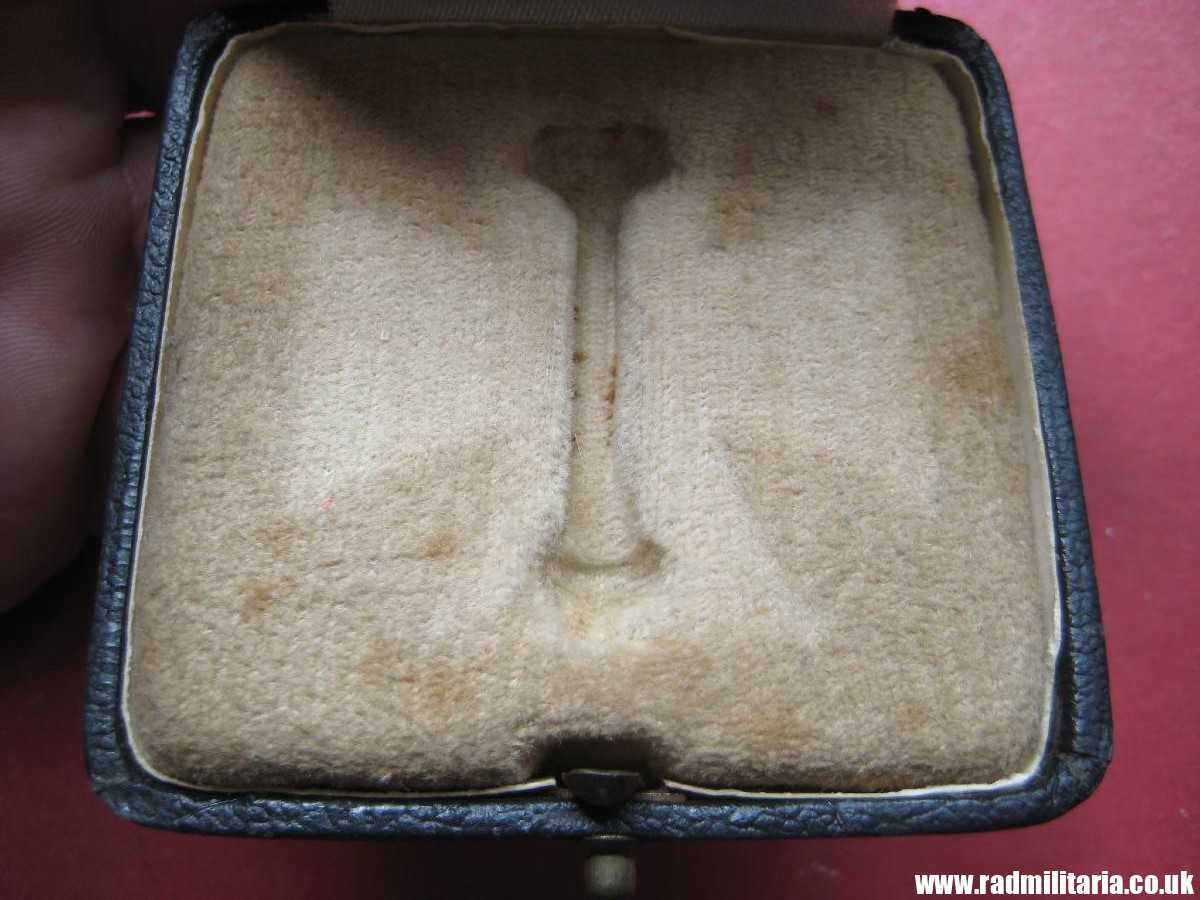 & genuine WW2 German BOX of ISSUE for Iron Cross 1st Class - 100% original. - Image 14
