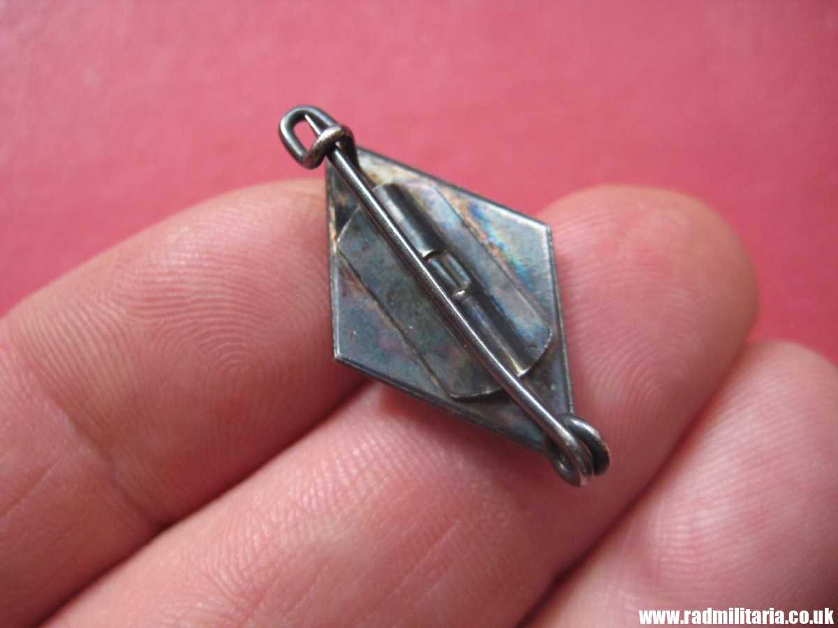 & German Student Organization BADGE - Original or Fake ? - Image 5