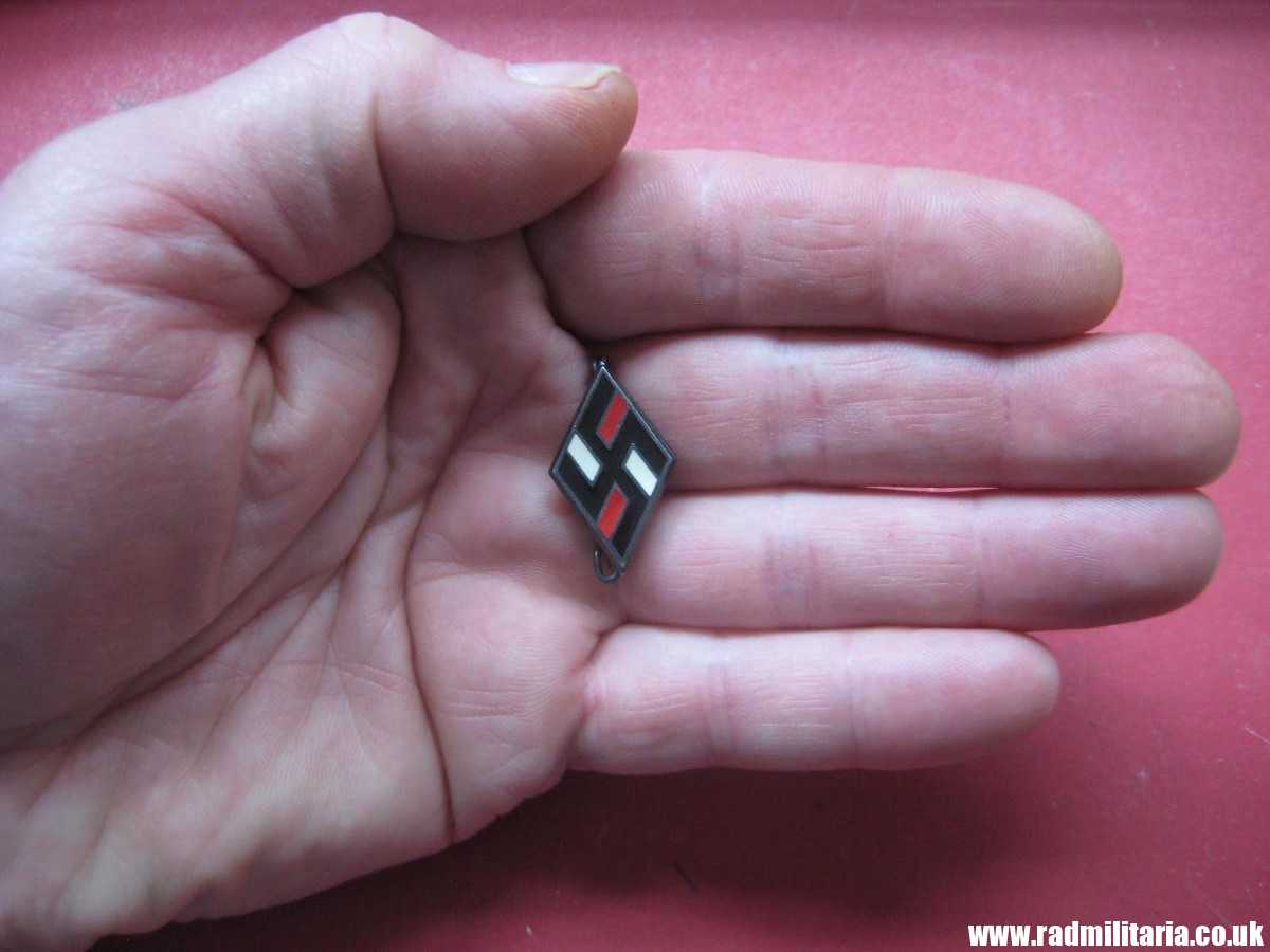 & German Student Organization BADGE - Original or Fake ? - Image 18