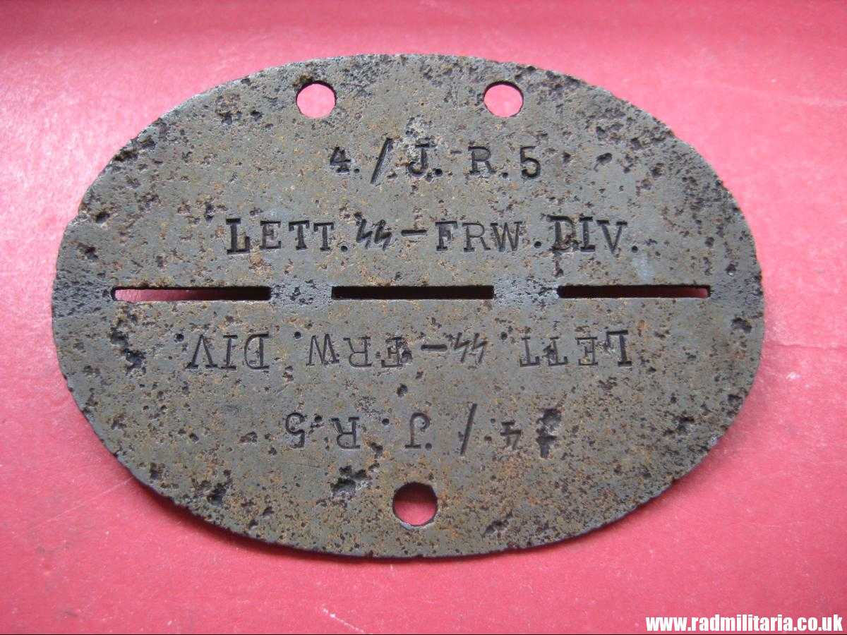 & WW2 original SS DOG TAG - ID Disc: LETTLAND: "4./J.R.5 LETT.SS - FRW.DIV." 100% genuine - very RARE ! - Image 2