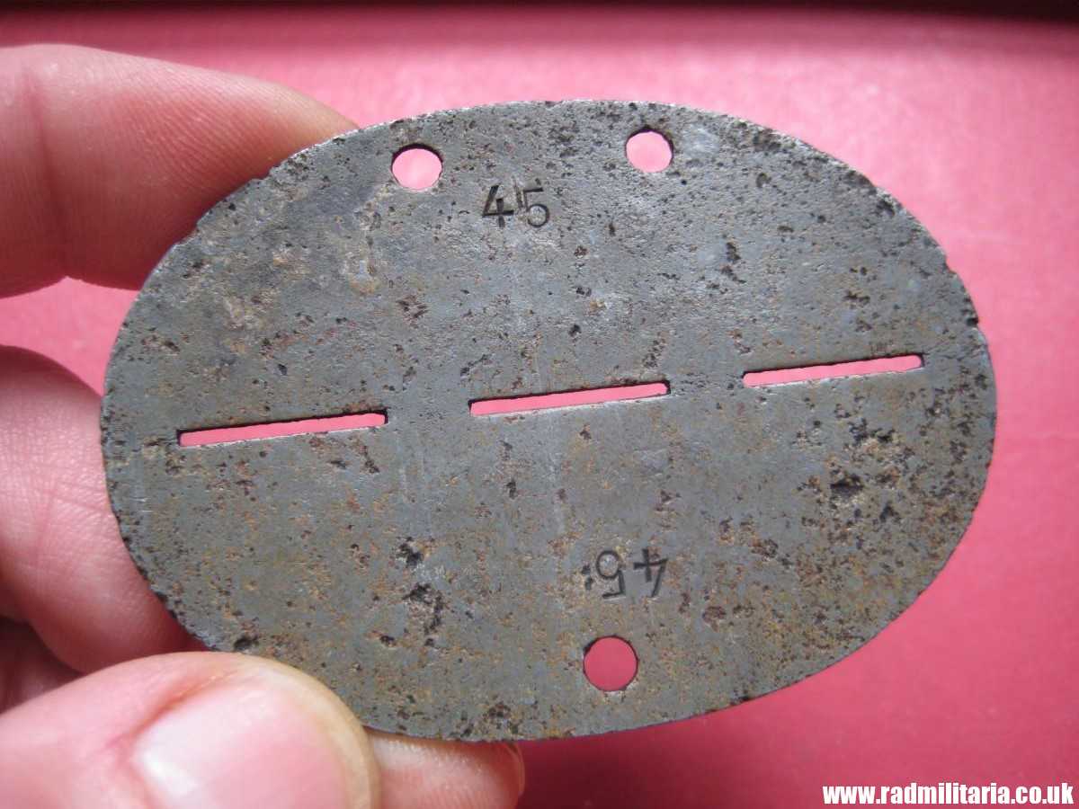& WW2 original SS DOG TAG - ID Disc: LETTLAND: "4./J.R.5 LETT.SS - FRW.DIV." 100% genuine - very RARE ! - Image 7