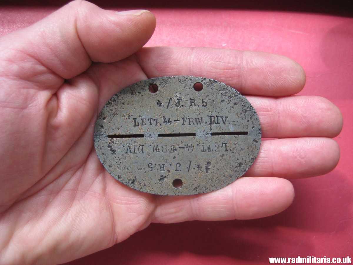 & WW2 original SS DOG TAG - ID Disc: LETTLAND: "4./J.R.5 LETT.SS - FRW.DIV." 100% genuine - very RARE ! - Image 5