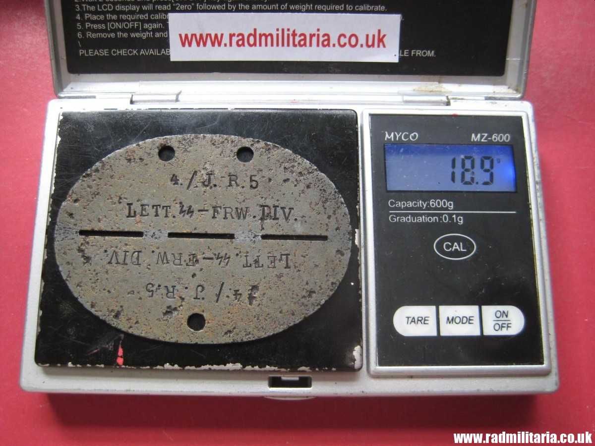 & WW2 original SS DOG TAG - ID Disc: LETTLAND: "4./J.R.5 LETT.SS - FRW.DIV." 100% genuine - very RARE ! - Image 13