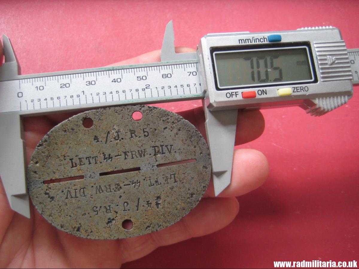 & WW2 original SS DOG TAG - ID Disc: LETTLAND: "4./J.R.5 LETT.SS - FRW.DIV." 100% genuine - very RARE ! - Image 14