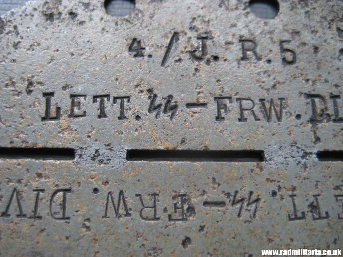 & WW2 original SS DOG TAG - ID Disc: LETTLAND: "4./J.R.5 LETT.SS - FRW.DIV." 100% genuine - very RARE ! - Image 19