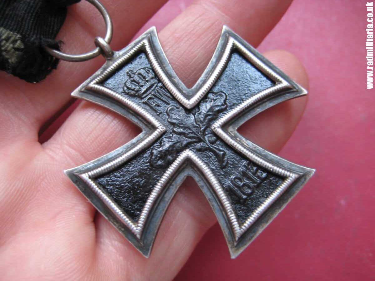 & original WW1 German IRON CROSS 2nd class with maker marks: KO (Klein & Quenzer) - genuine ! - Image 7