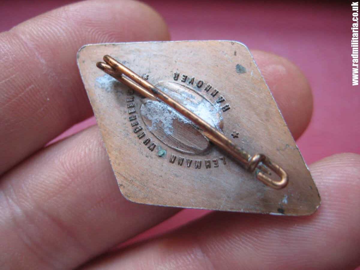 & WW2 German DRV RADSPORT JUGEND BADGE in Bronze - maker: Lehmann & Wundenberg Hannover, good condition. - Image 8