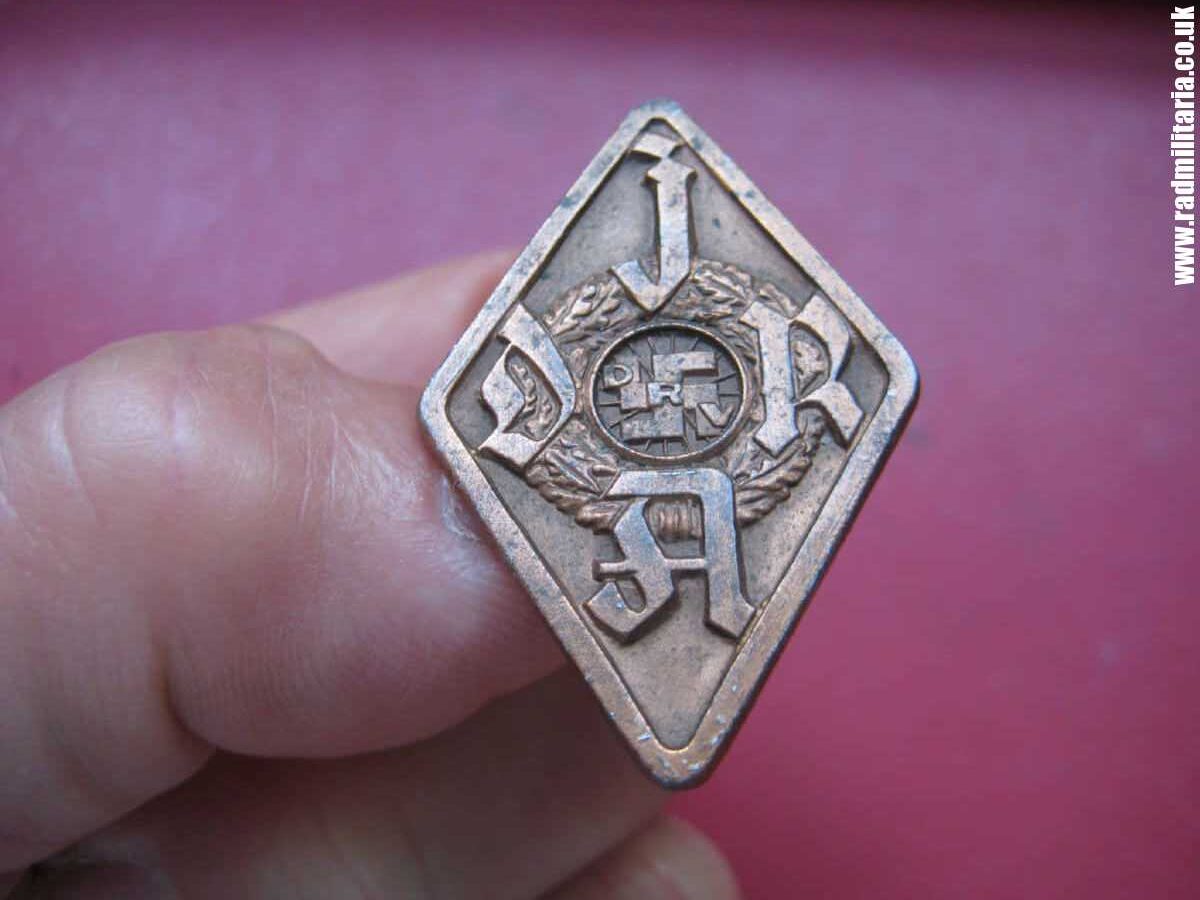 & WW2 German DRV RADSPORT JUGEND BADGE in Bronze - maker: Lehmann & Wundenberg Hannover, good condition.