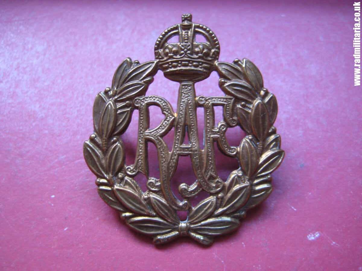& WW2 Royal Air Force CAP BADGE RAF original bronze badge in very good condition, genuine ! - Image 16