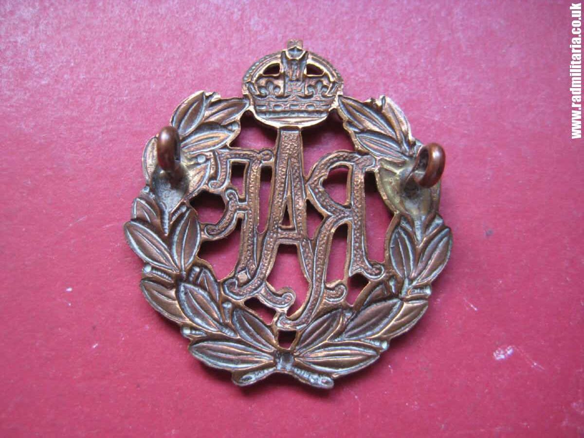 & WW2 Royal Air Force CAP BADGE RAF original bronze badge in very good condition, genuine ! - Image 15