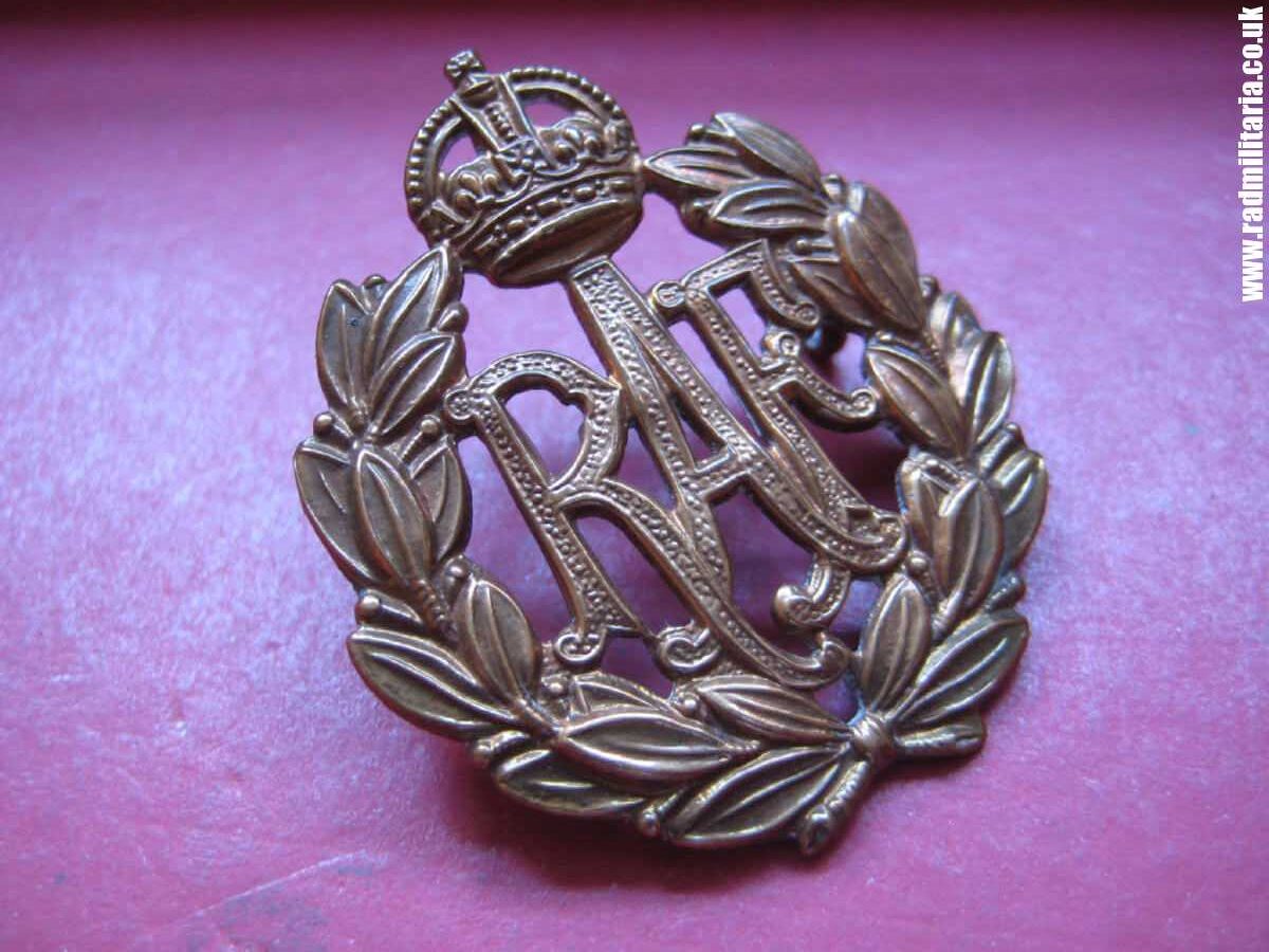 & WW2 Royal Air Force CAP BADGE RAF original bronze badge in very good condition, genuine ! - Image 6