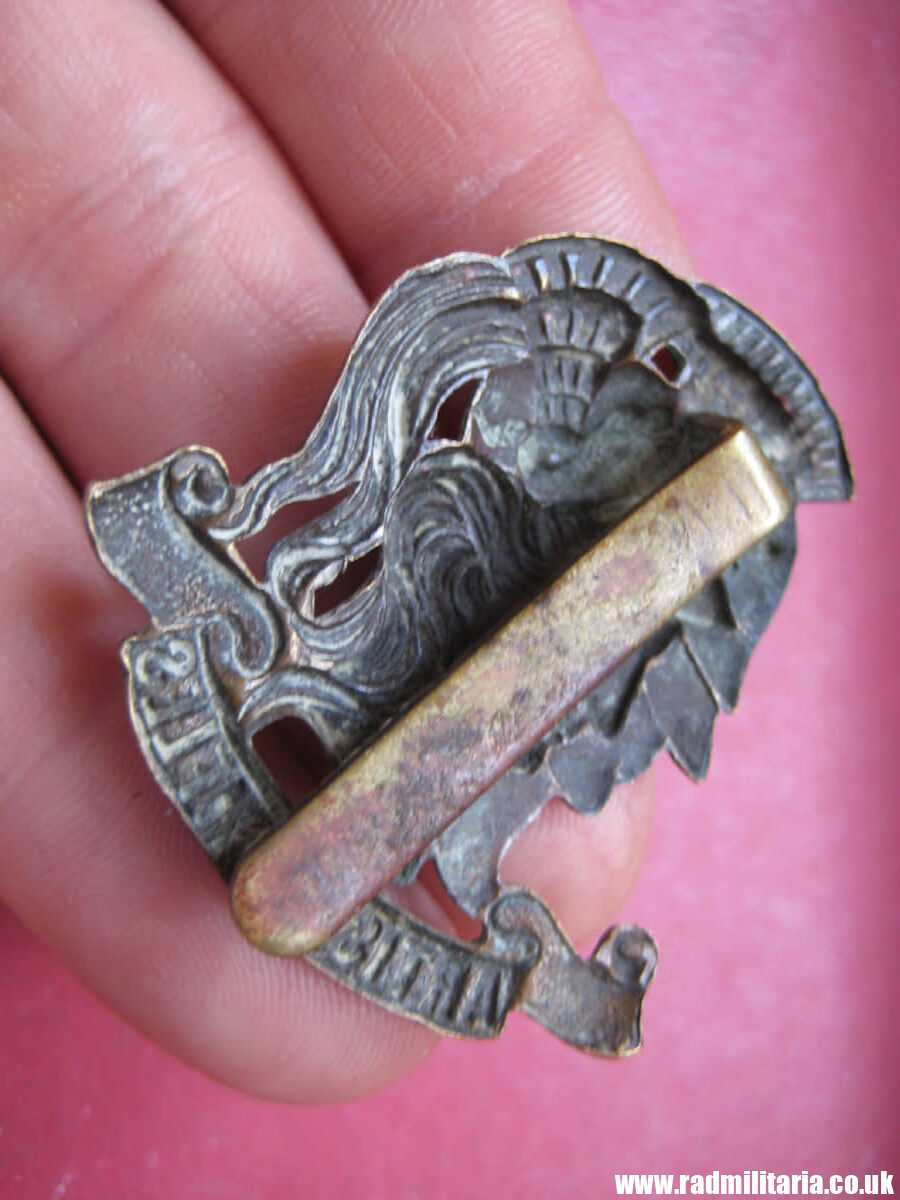 & WW1 original British CAP BADGE - 28th County of London REGIMENT Artists Rifles. - Image 4