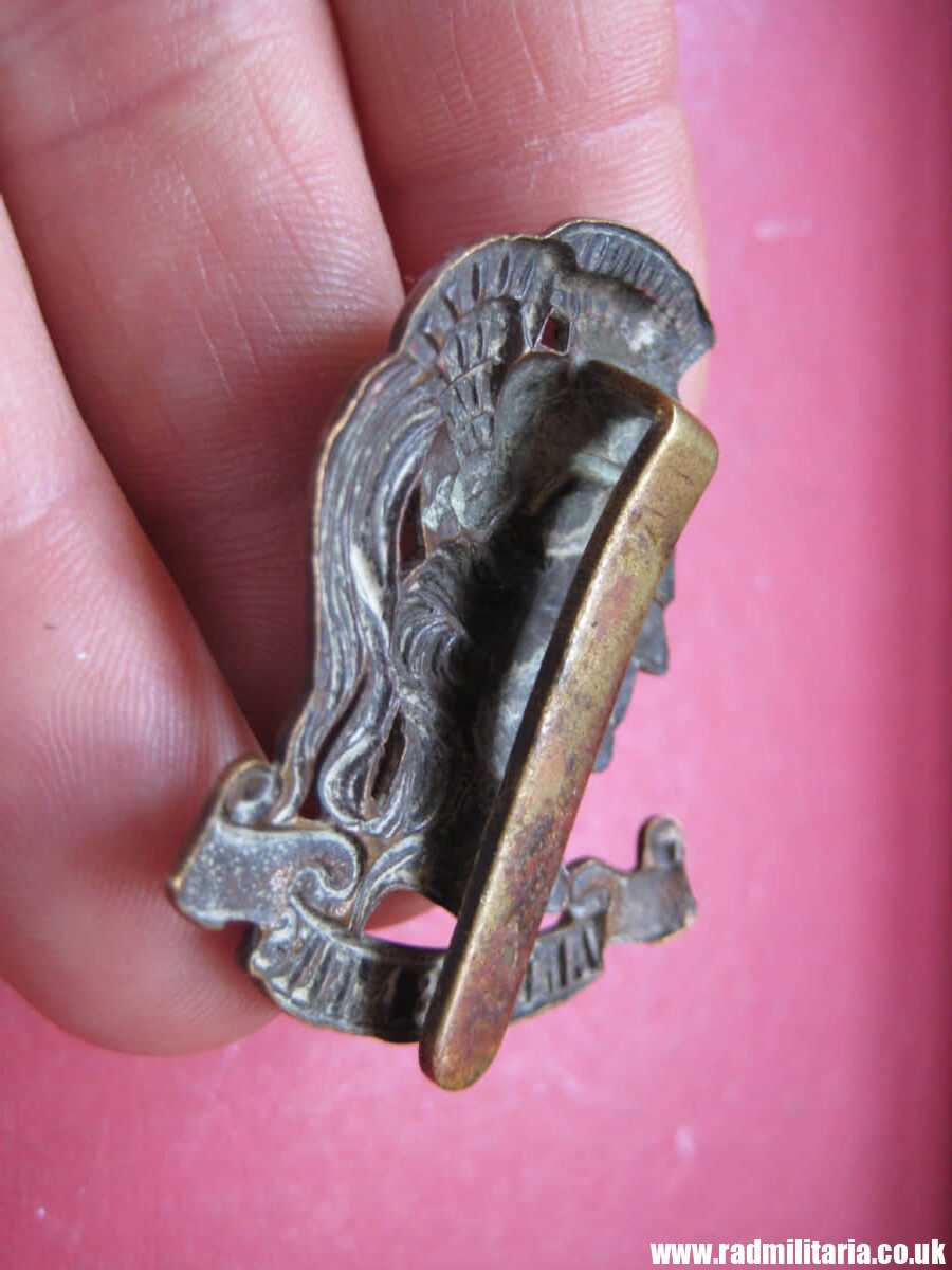 & WW1 original British CAP BADGE - 28th County of London REGIMENT Artists Rifles. - Image 5