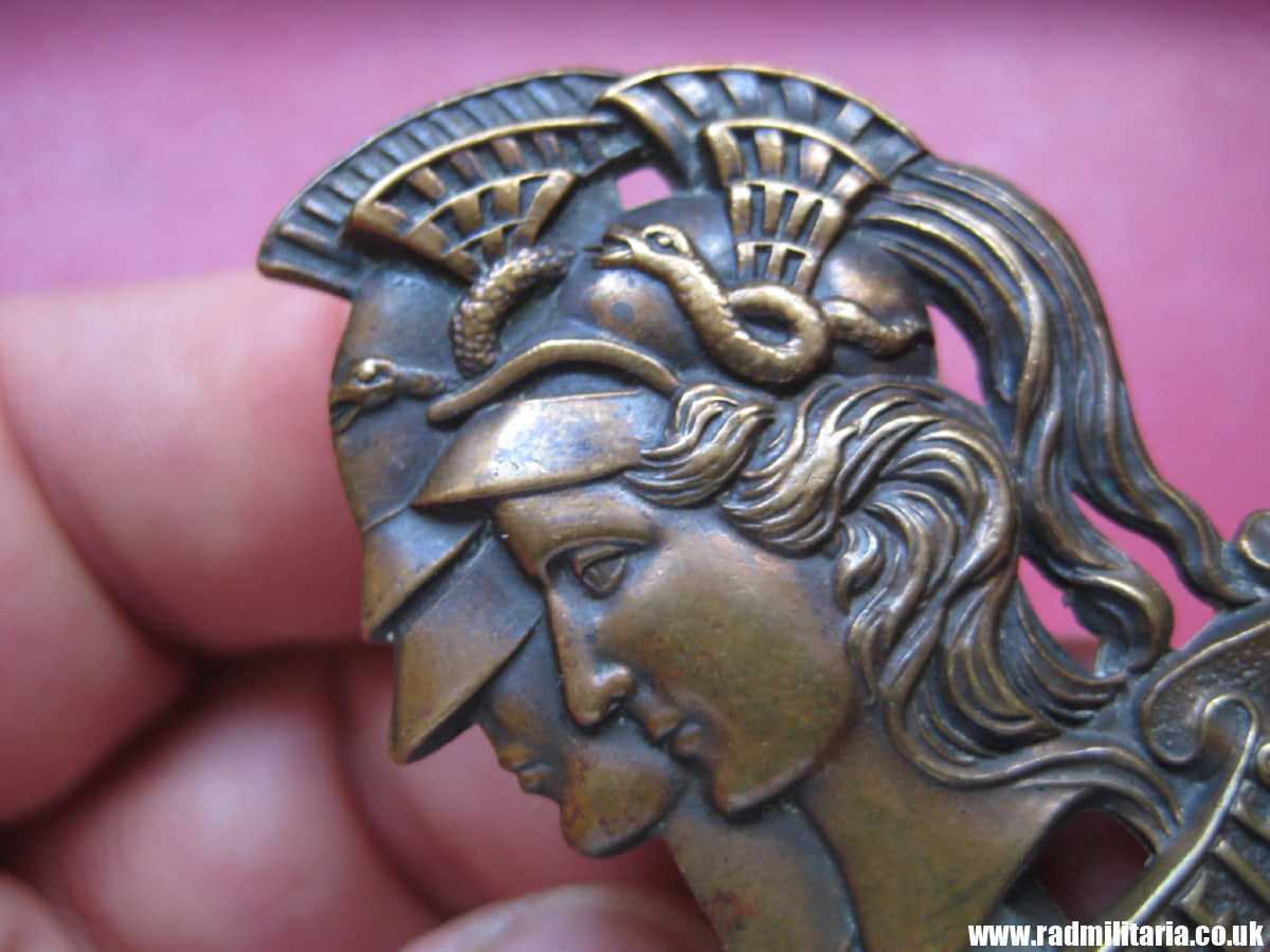 & WW1 original British CAP BADGE - 28th County of London REGIMENT Artists Rifles. - Image 7