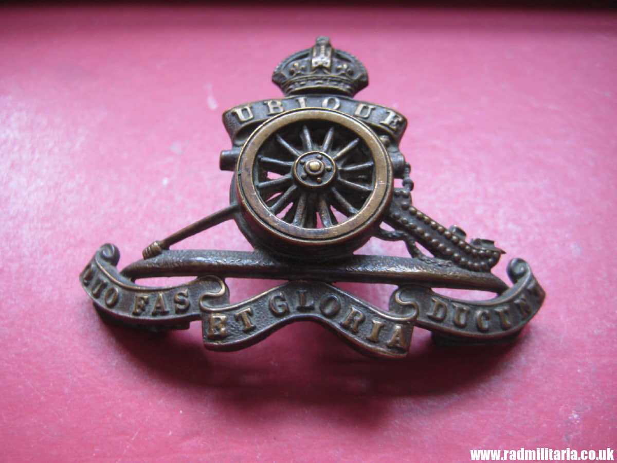 & WW1 original British officers CAP BADGE: Royal Artillery bronze Cap Badge. - Image 19