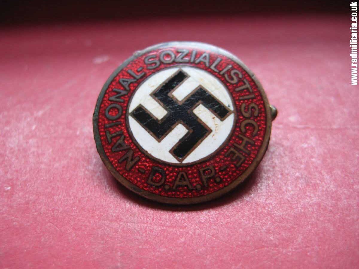 & WW2 original German NSDAP enamel membership BADGE marked: RZM 31 GES. GESCH. good condition. - Image 11